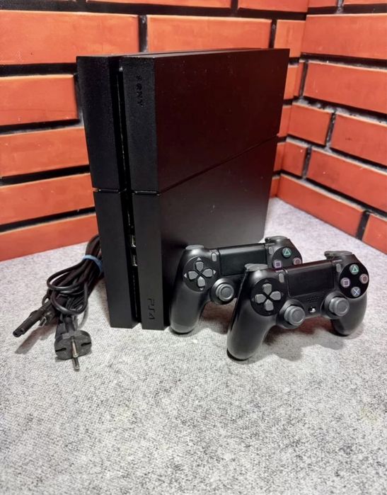Ps4 fat 500 GB с FC 25, UFC 4, Battlefield V, NFS и 180+игр