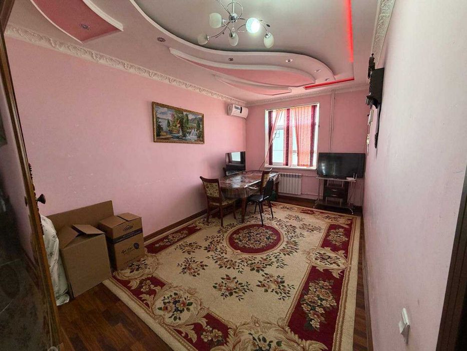 Продаётся 2х комн квартира на 3 этаже Ор-р Трикотаж