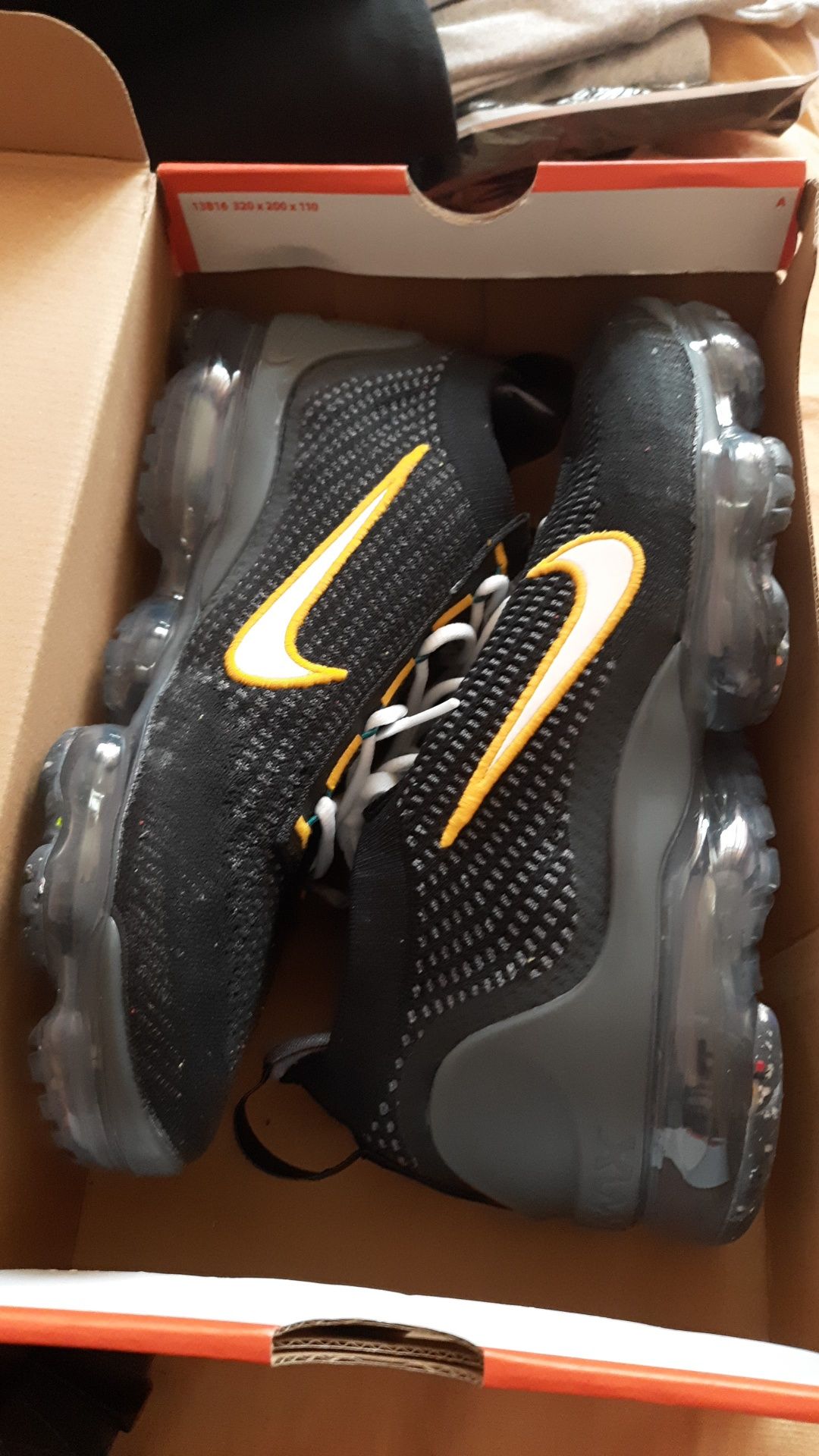 Nike - Pantofi sport Vapormax Flyknit 2021, Negru, prețul negociabil