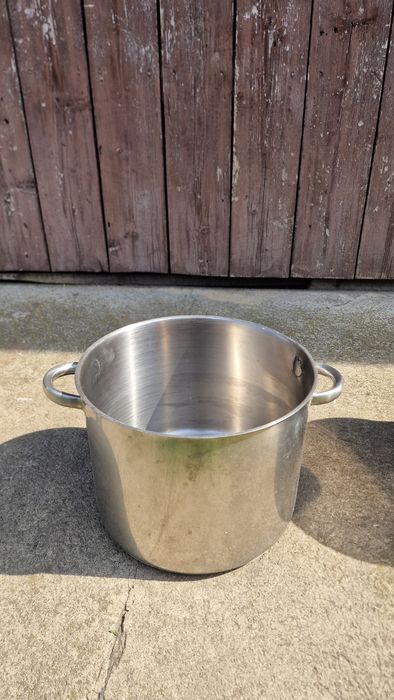 Vând Oală Cratită Inox 12 litri 3buc