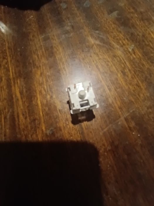 Продавам механична клавиатура за части