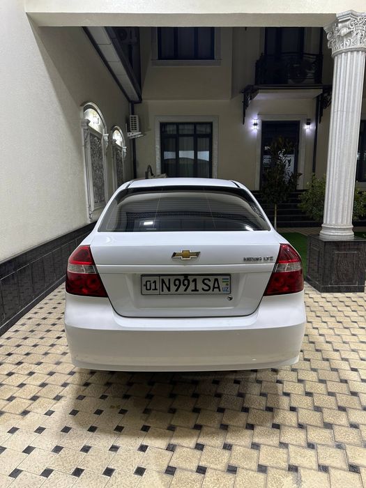 Продаётся нексия 3 автомат