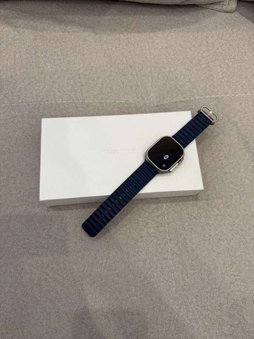 Apple watch Ultra2 49 mm Titanium blue