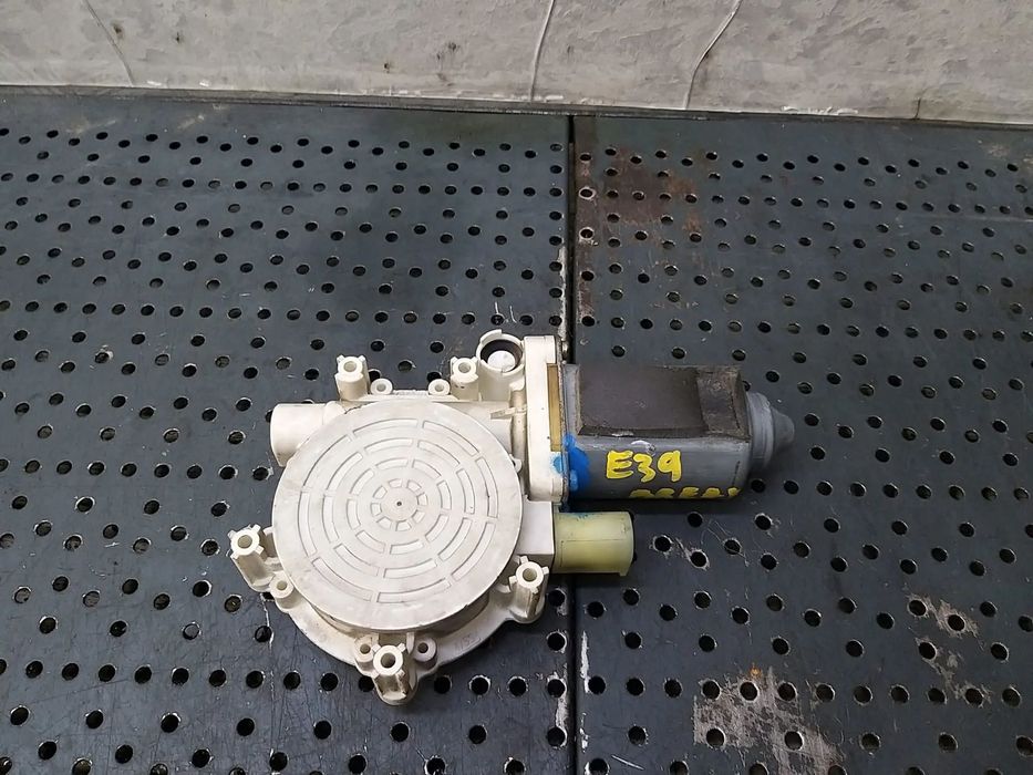 Motoras macara stanga fata bmw seria 5 e39 e007006001 67628360511