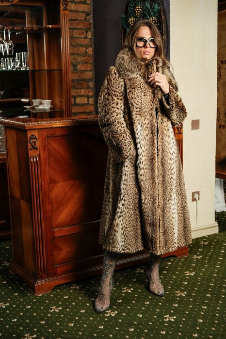 Haina lunga din blana naturala de lynx