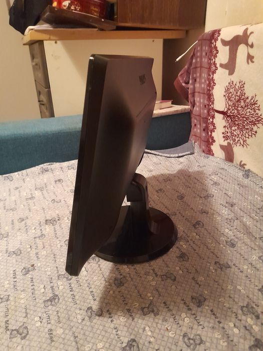 Монитор Phillips HDMI