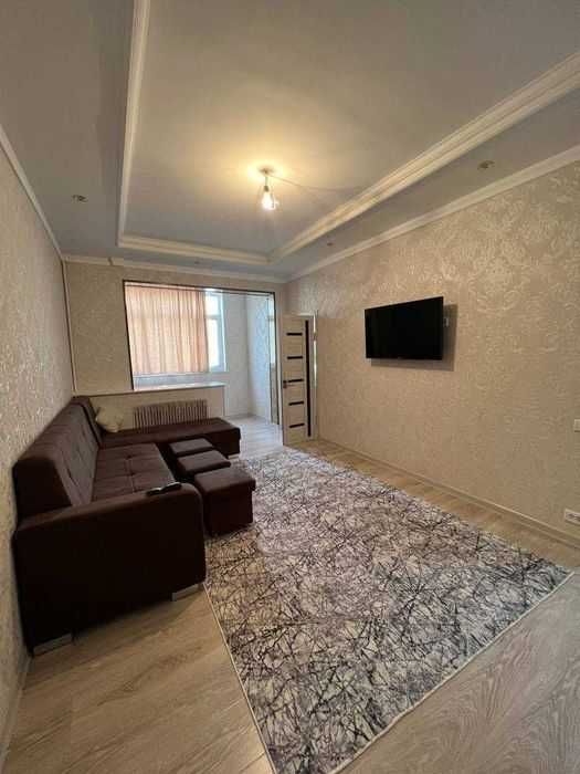 Срочно сдаётся  3 ком/2/4  на Мирзо Улугбекском Ор-р Ялангач