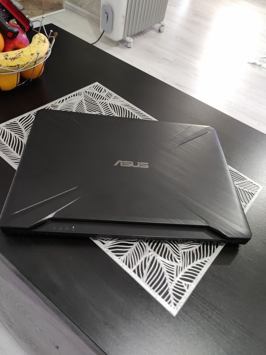Leptop Asus Tuf GAMING 4k