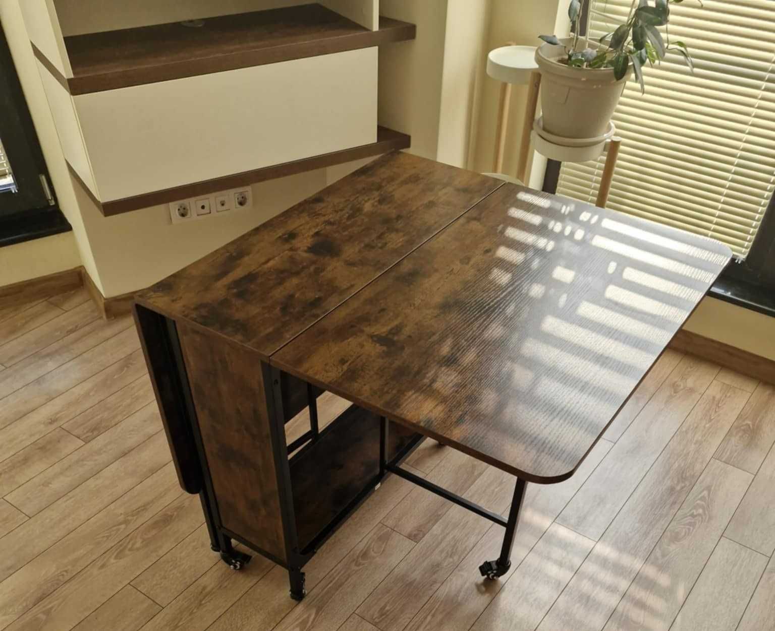 Сгъваема маса Homcom с колела - 130x80x74