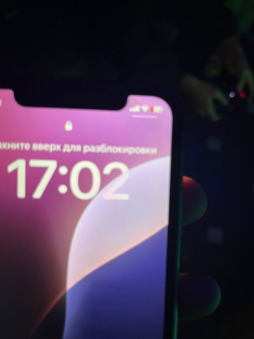 Продам айфон 11 срочно торга нету
