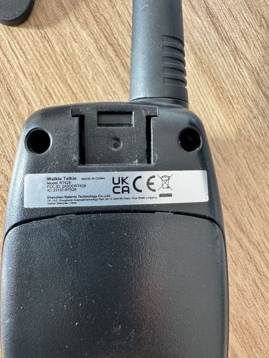 2 statii walkie talkie retevis