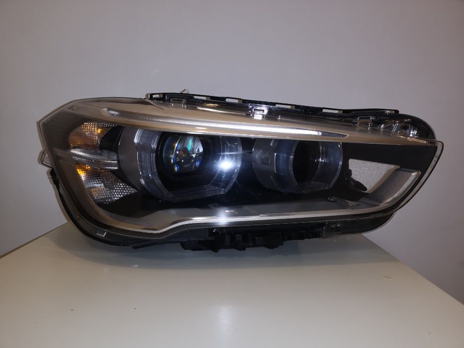 Far BMW X1 F48 X2 F49 dreapta
