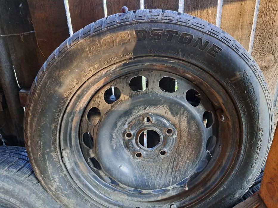 Jante otel R16 + cauciucuri iarna