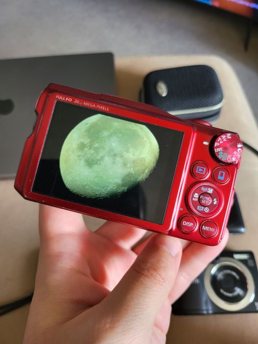 Canon PowerShot SX710 и Nikon Coolpix L29