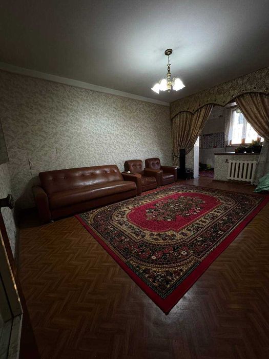 Продается 4 комнатная Парк Бабура, Яккасарайский район, ЦЕНТР города