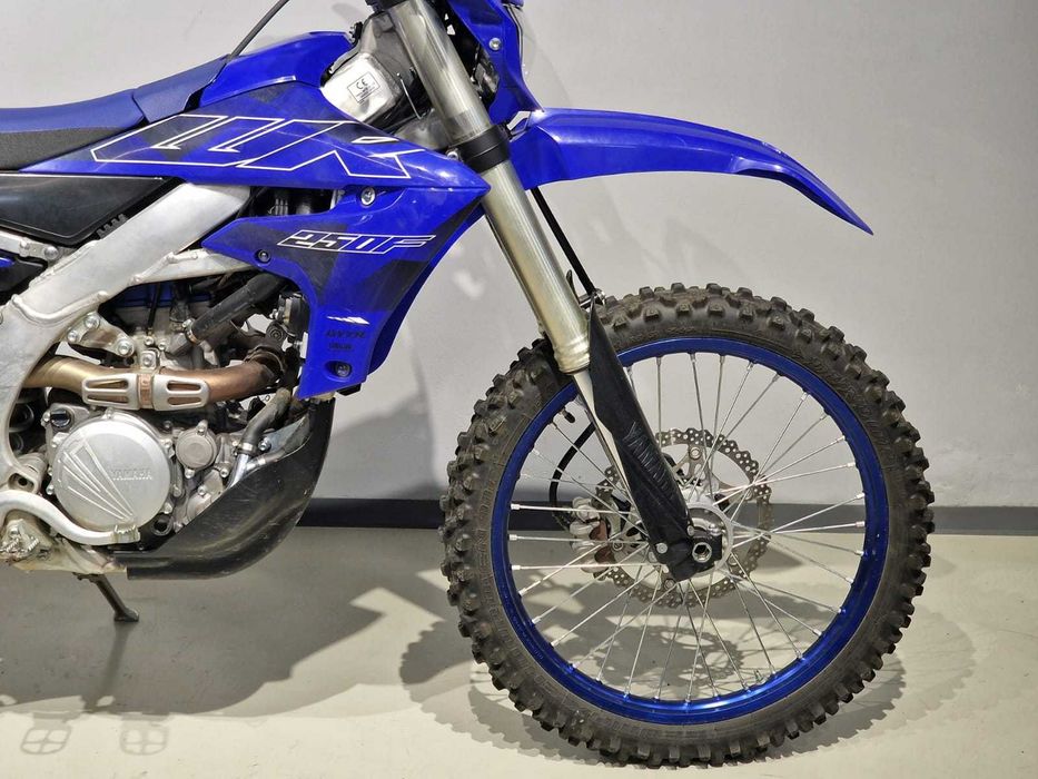 Motocicleta Yamaha WR 250 F 2022