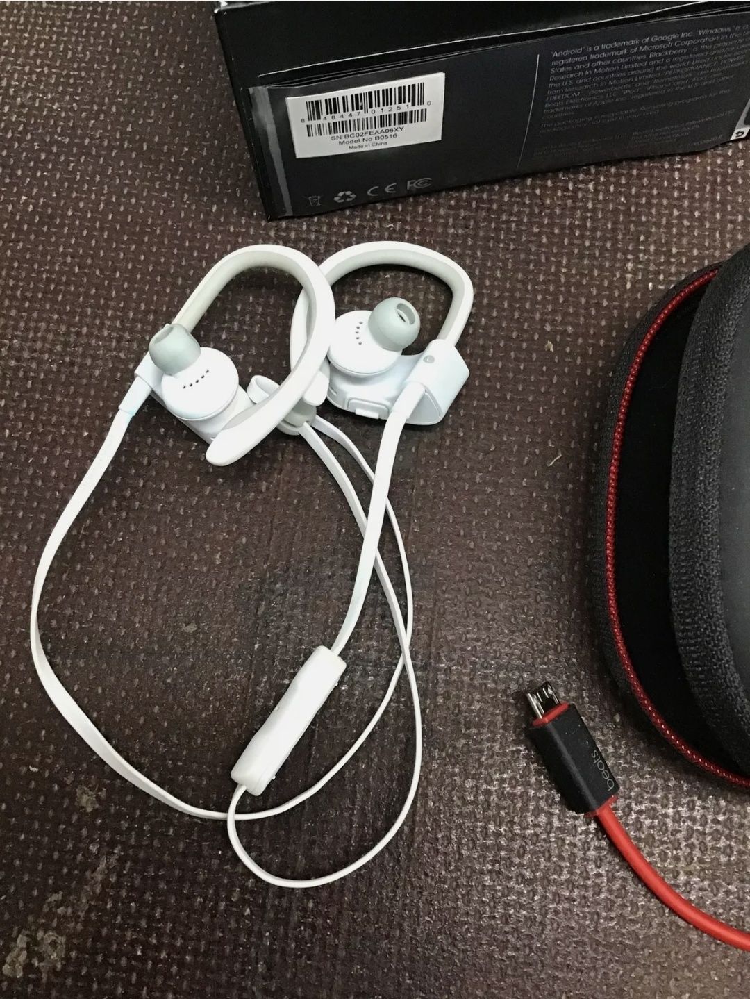 Beats Audio Powerbeats2 Хендсфри слушалка