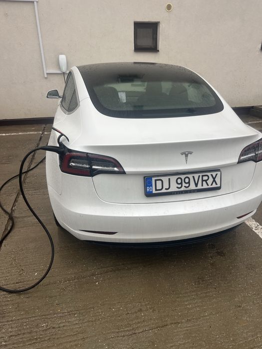 Tesla model3 standard range plus