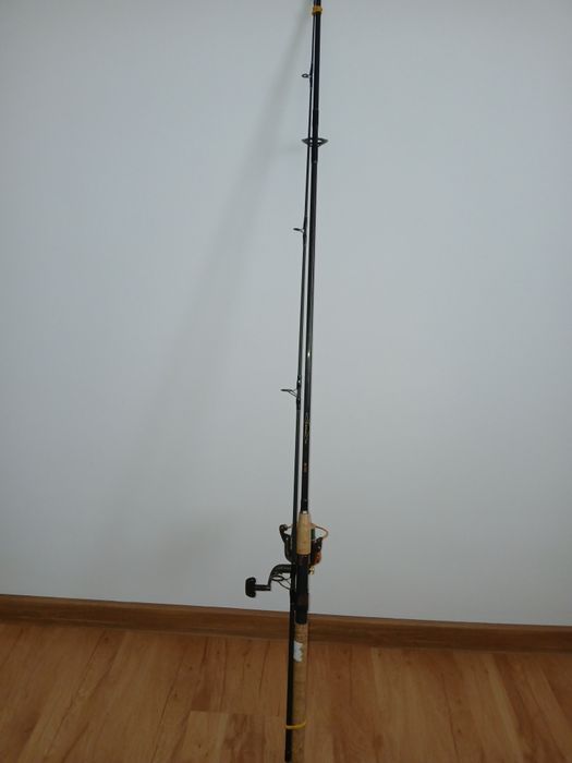 Lanseta telescopica Hercules 2.70,cm,plus mulineta cadou