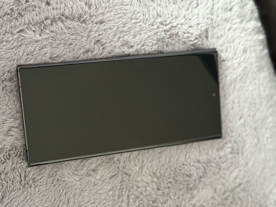 Samsung Galaxy s23 ultra + ceas