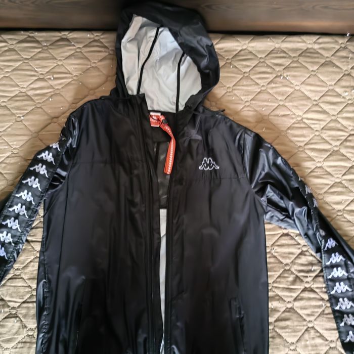 Ветрово яке Kappa