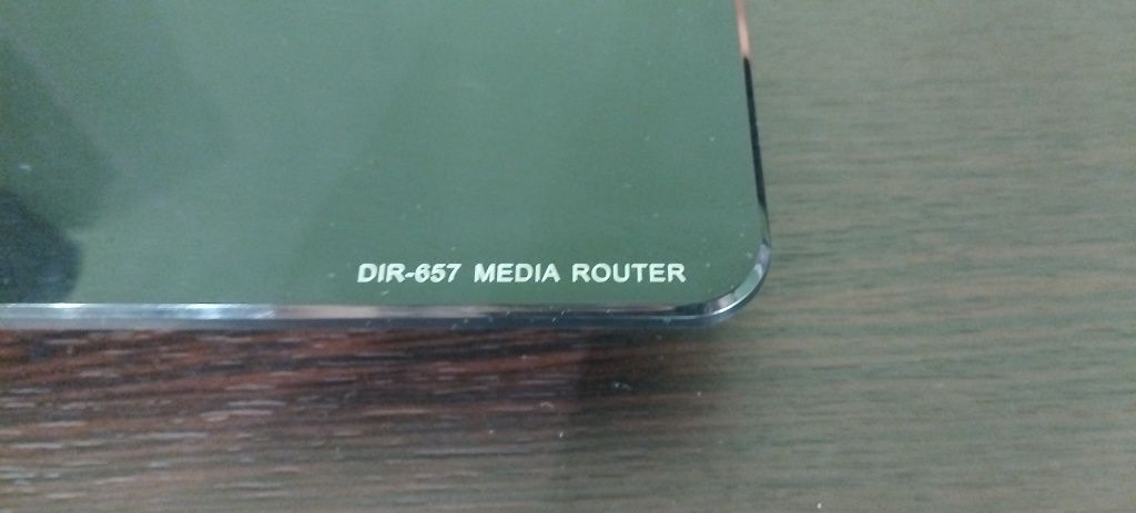 Рутер D-Link Dir-657