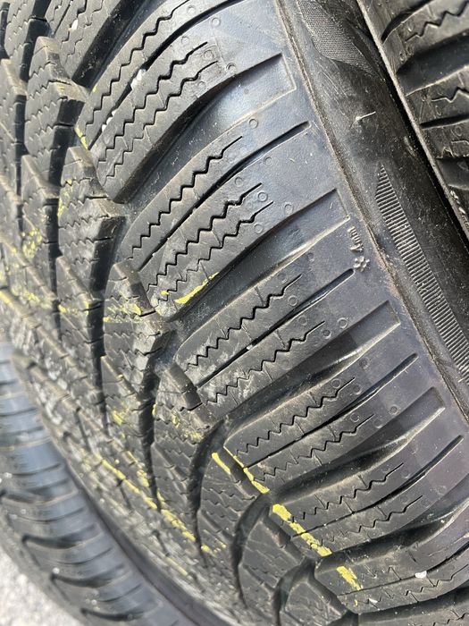 Bridgestone 235/55/19