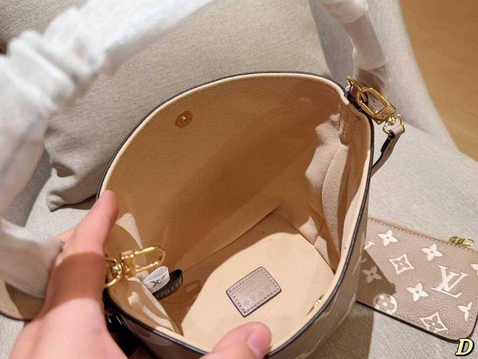 Geanta de mana dama Louis Vuitton 260370