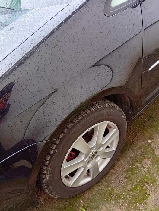 Продавам 7 местен туран