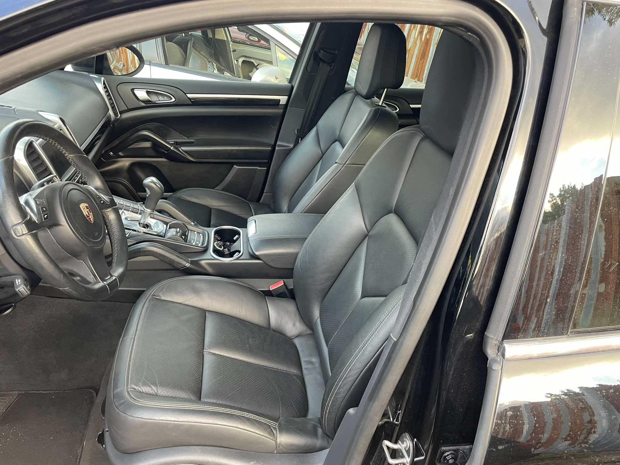 Porsche Cayenne 958 3.0 CNR НА ЧАСТИ порше каен 3.0 тди