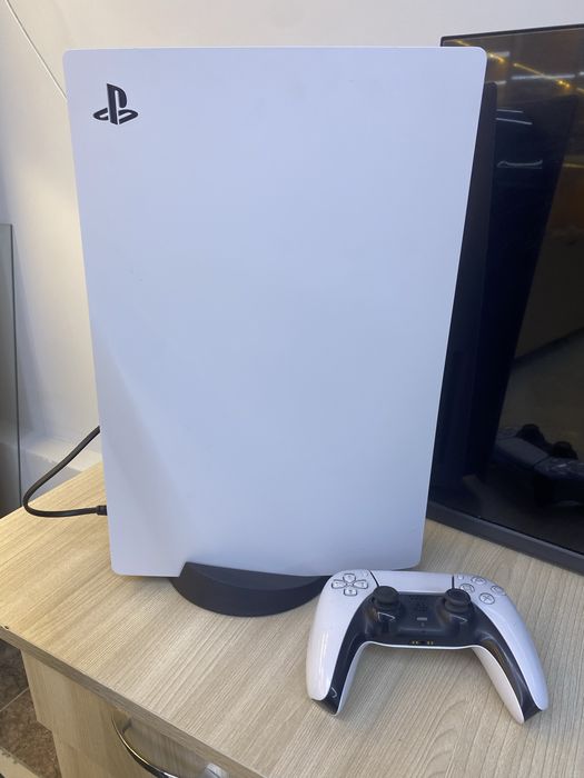 Sony Play Station 5 (с дисковод)