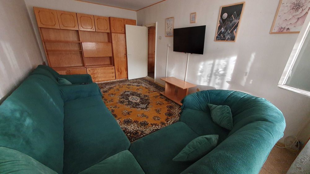 Inchiriez apartament 3 camere Racadau, Valea Cetatii , Chirie 510 E