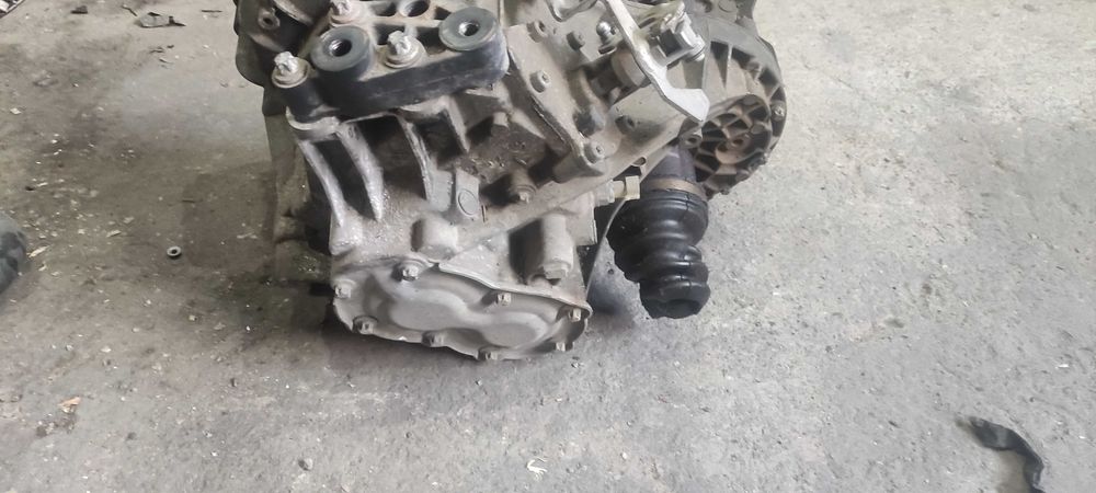 Скоростна кутия за Опел Корса/Opel Corsa 2005 1.7Дизел