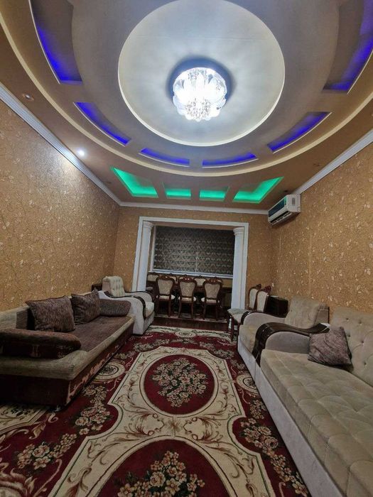 Срочно продается  2ком на метро Х.Алимжана 90000уе