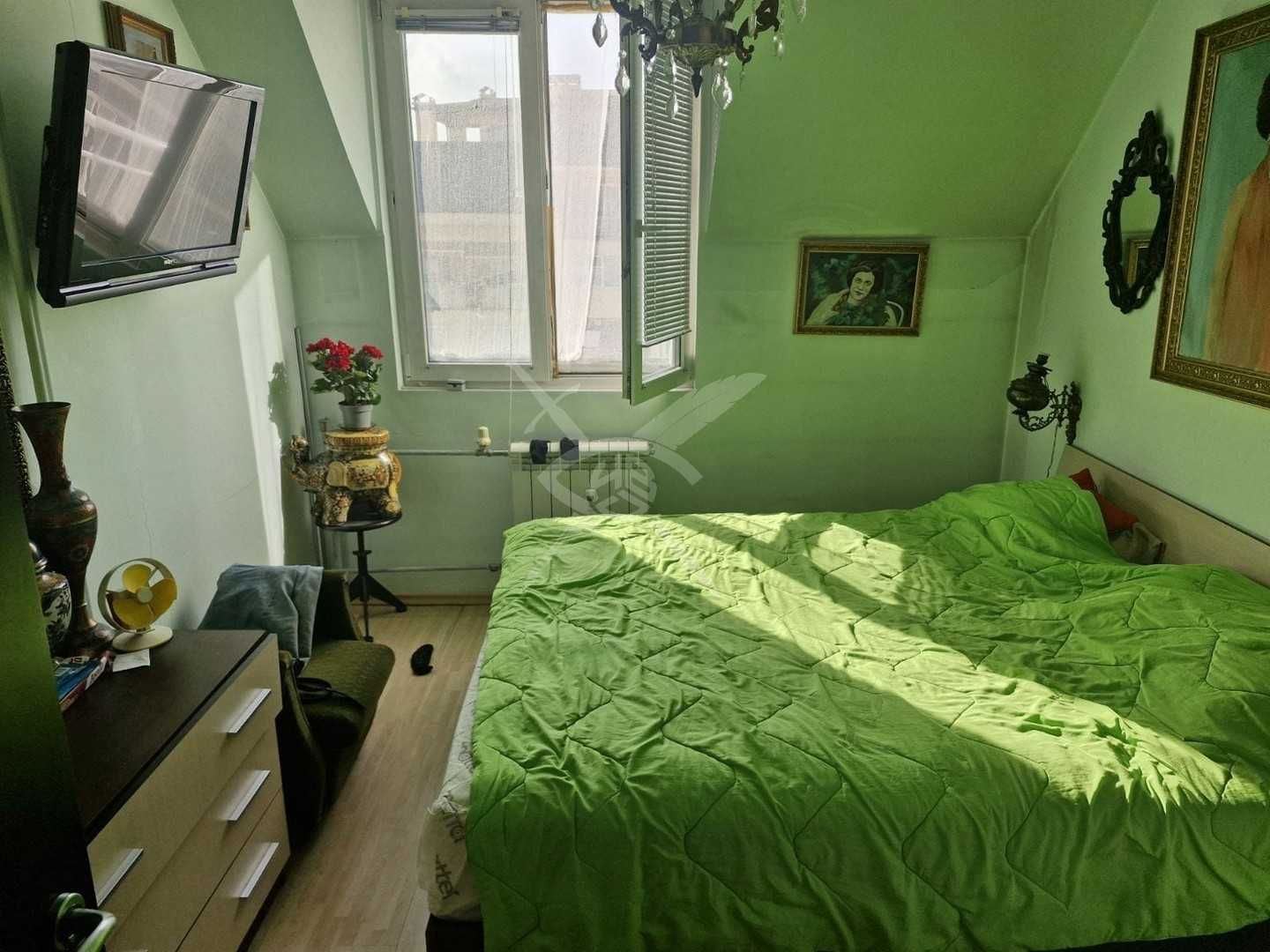 Тристаен апартамент в кв. Младост 1 № 175753