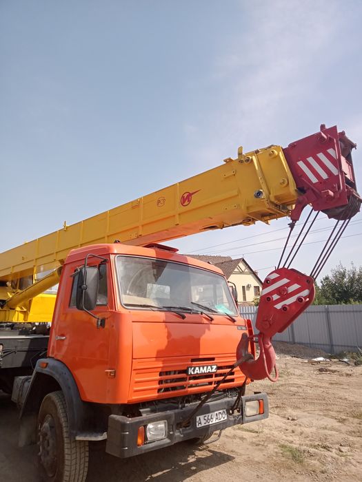 Продам автокран Ивановец 25т