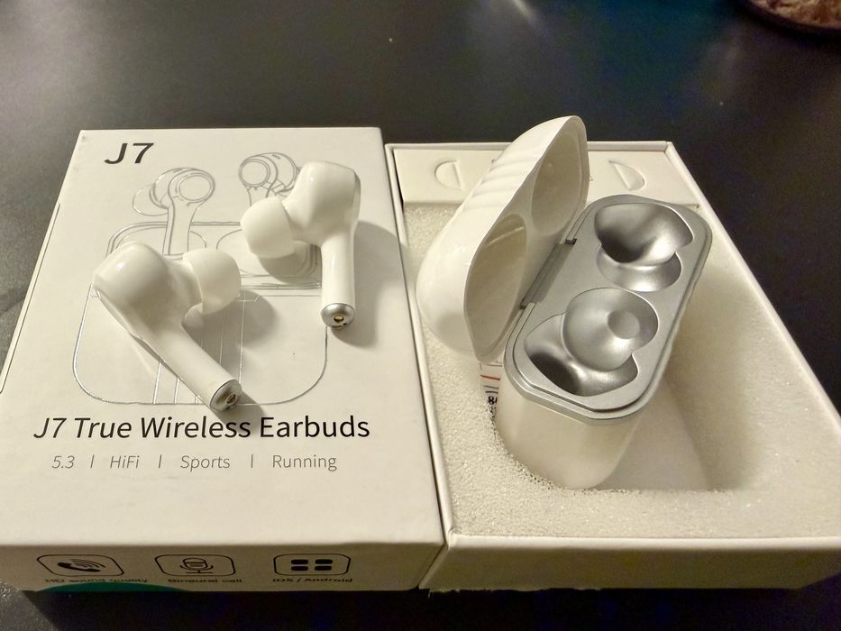Casti wireless bluetooth 5.3 Noi lichidare stoc pret producator