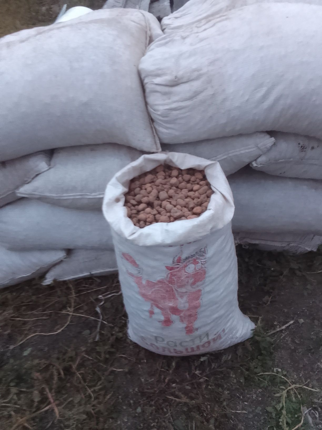 Продам керамзит с