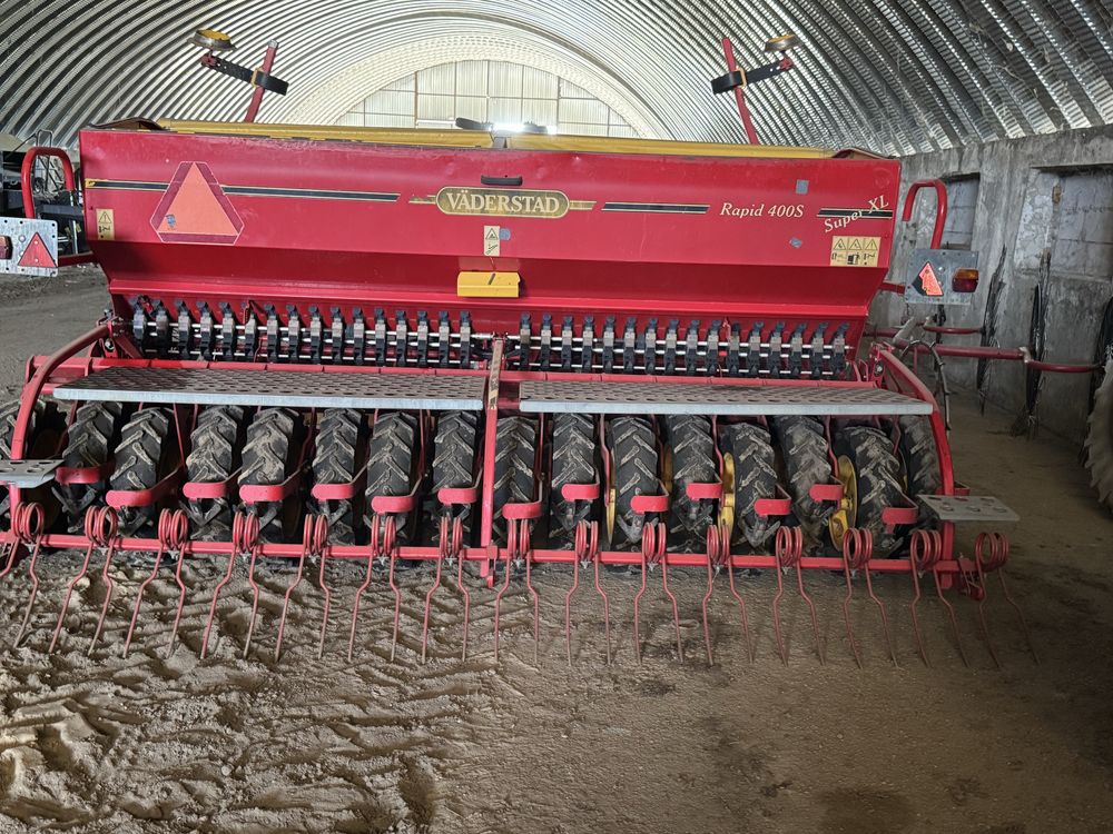 semanatoare paioase vaderstad rapid 400