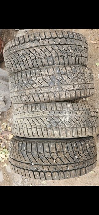 Колесо viatti  шипованный