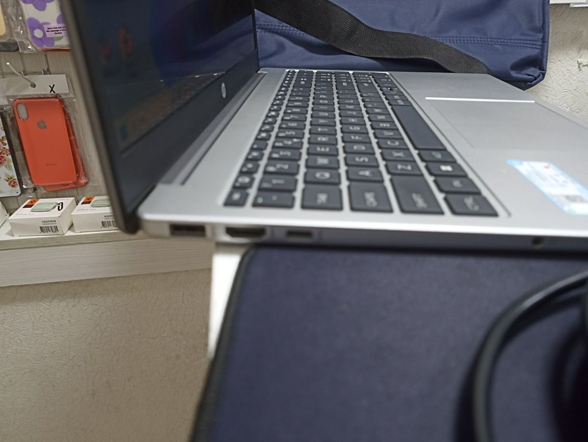 Ноутбук 16GB Ram SSD 512GB Amd Ryzen 5-7520U Hp 255 g10