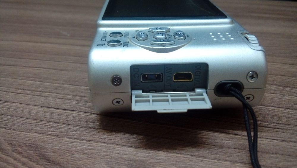 Panasonic DMC-FX10 LUMIX