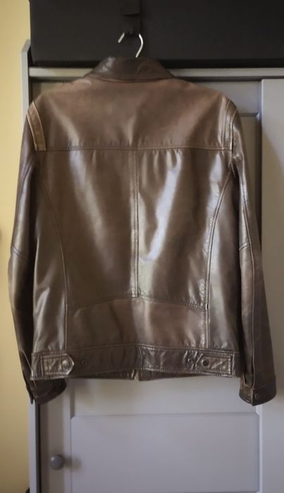 Jachete de piele Zara