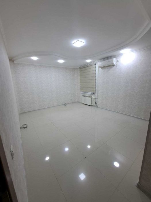 Офис Госпитальный 1-этаж 100 м² ремонт 4 кондиционера 2-линия