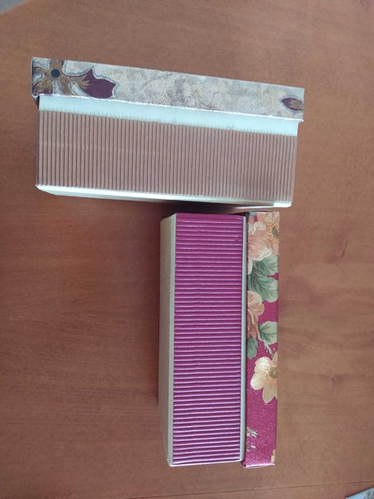 Картонени кутии за подарък