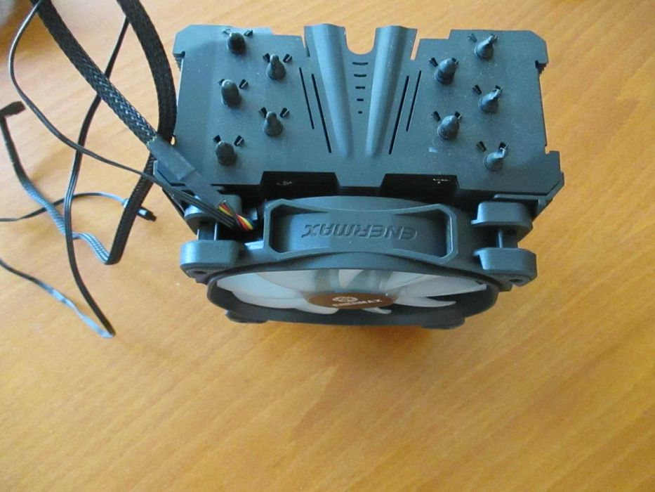 Охлаждане ENERMAX ETS-T50 AXE aRGB за Intel/AMD, 230W TDP