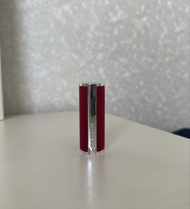 Помада givenchy оригинал