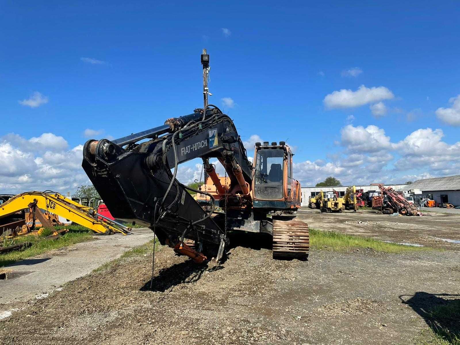 Fiat hitachi EX 355 dezmembrez