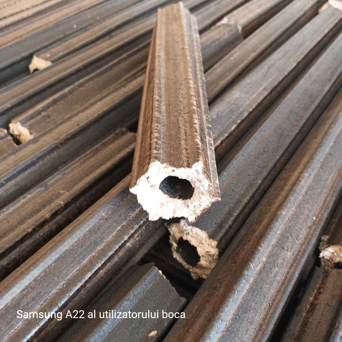 Brichete pini-kay din rumegus  de  FAG - asiguram transport