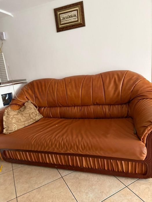 Canapea extensibila cu depozitare  cu 2 fotolii